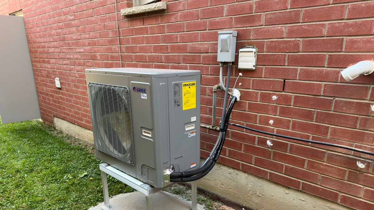 Plan a central heat pump in Pointe-Claire with ductwork, airflow, and sizing in mind